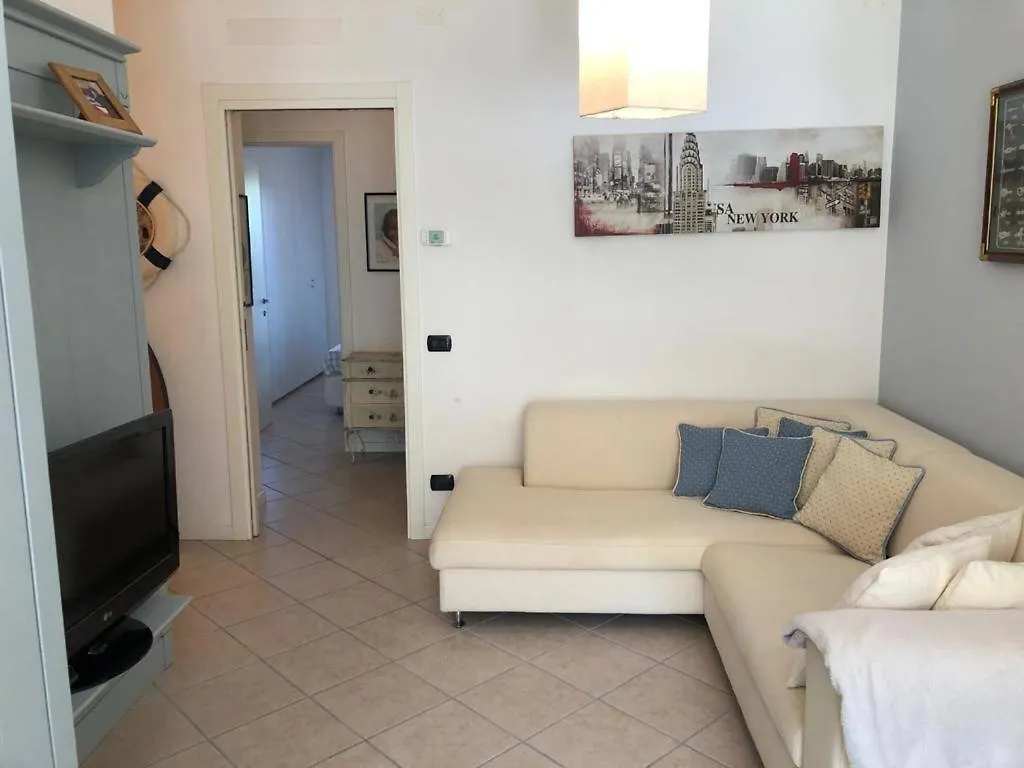 Apartment Residence Aurora Park Lido di Jesolo Italy