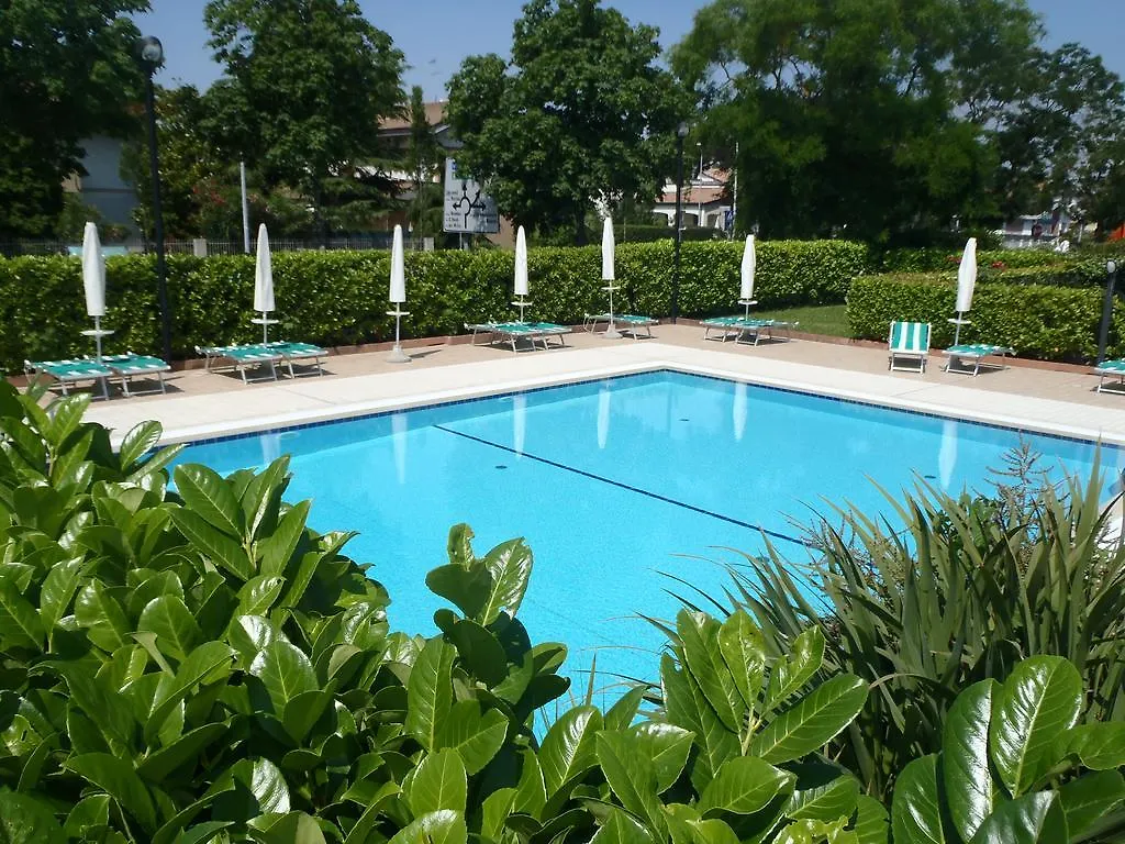 Residence Aurora Park Lido di Jesolo Apartment